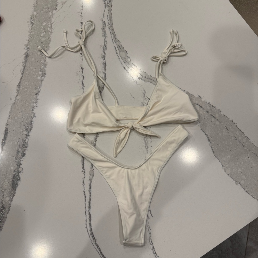 Cream Frankies Bikinis Bikini - M